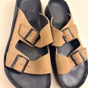 Brown Leather Sandals with Flex Sole Technology